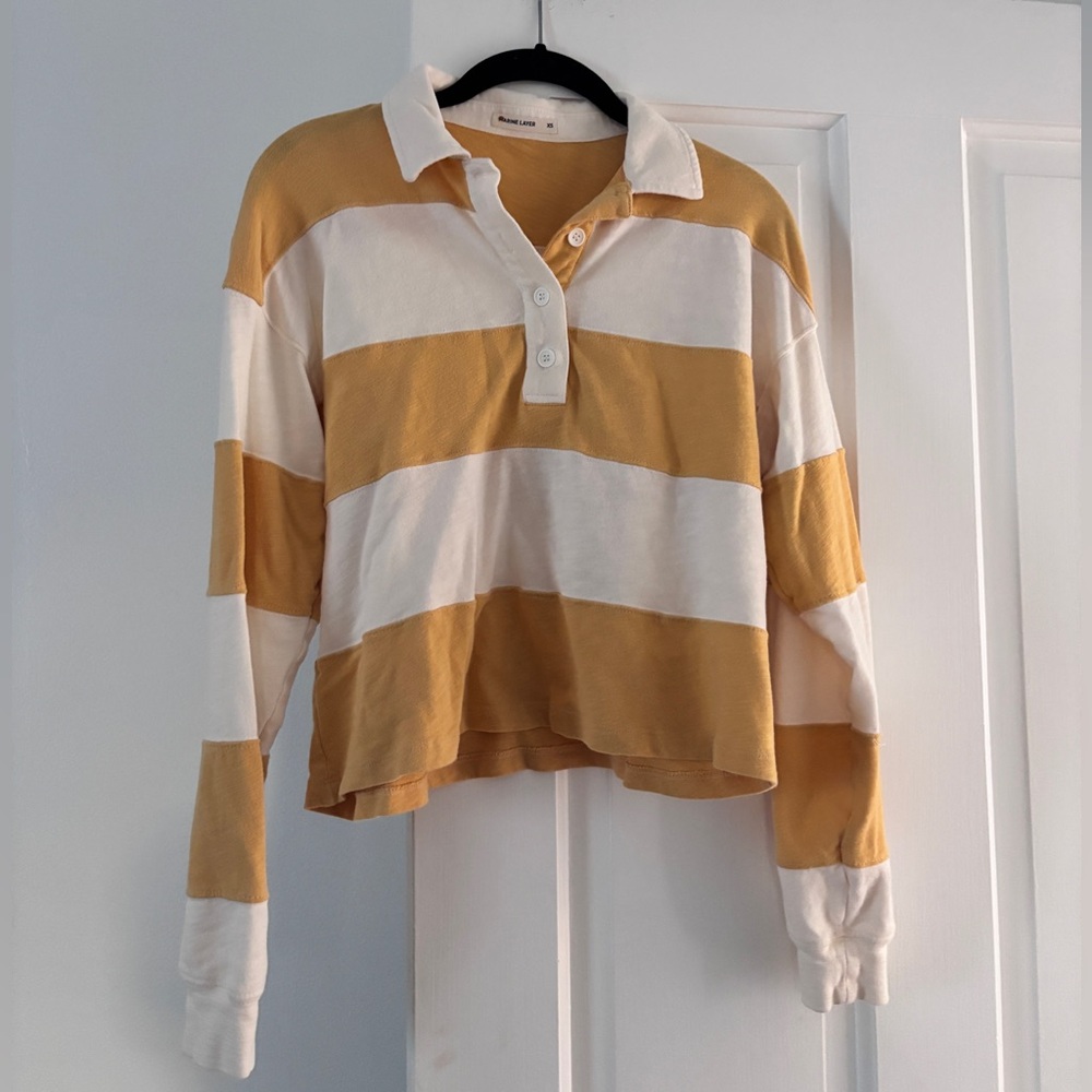 Marine Layer Rugby Crop Polo in Gold Stripe